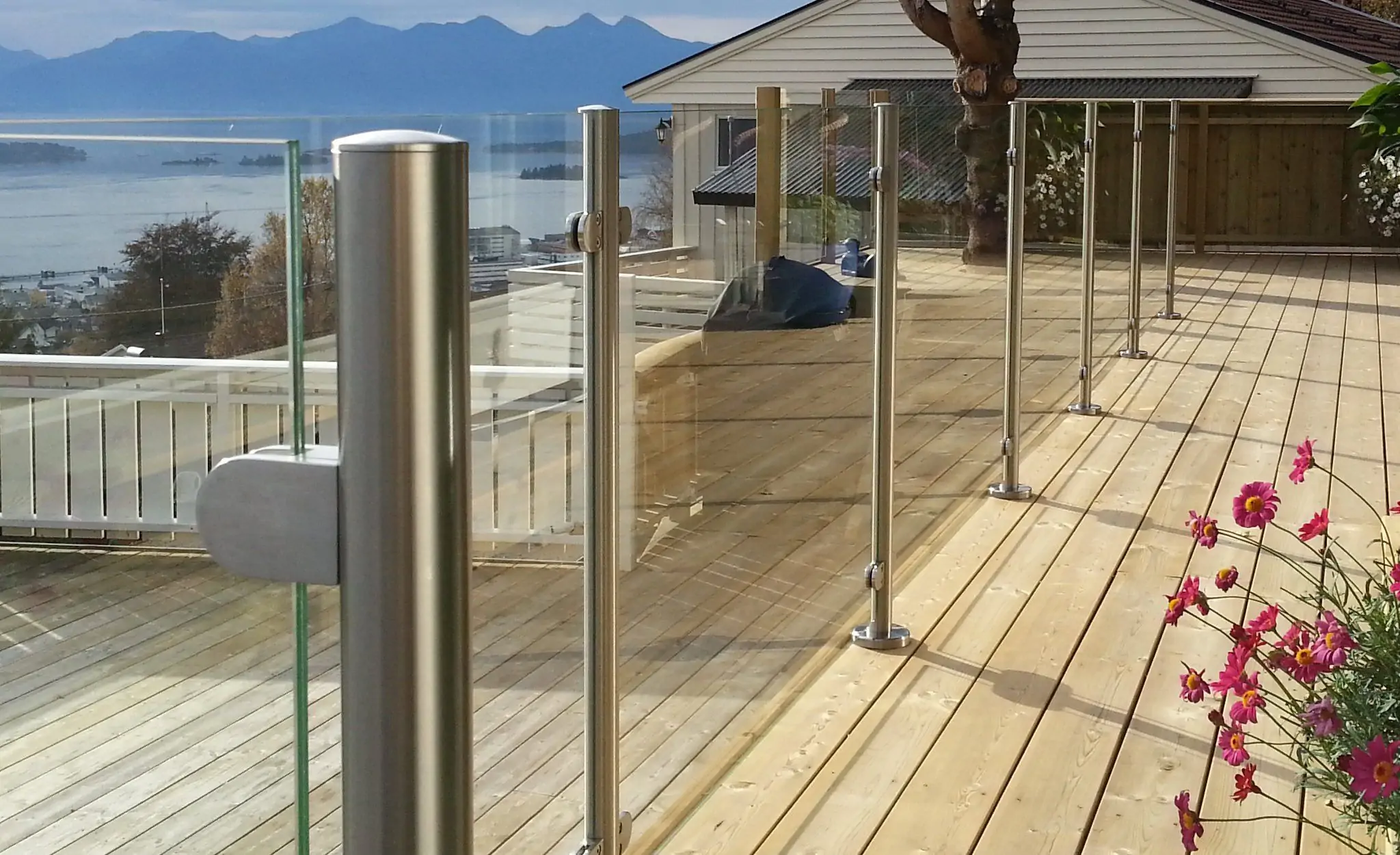 Стеклянные ограждения террас